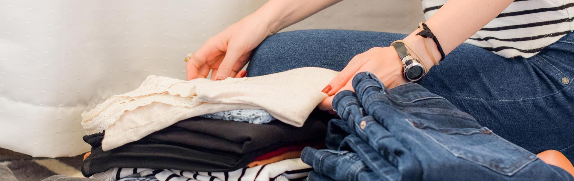 Six Effortless Tips for Fresh Smelling Custom Closets