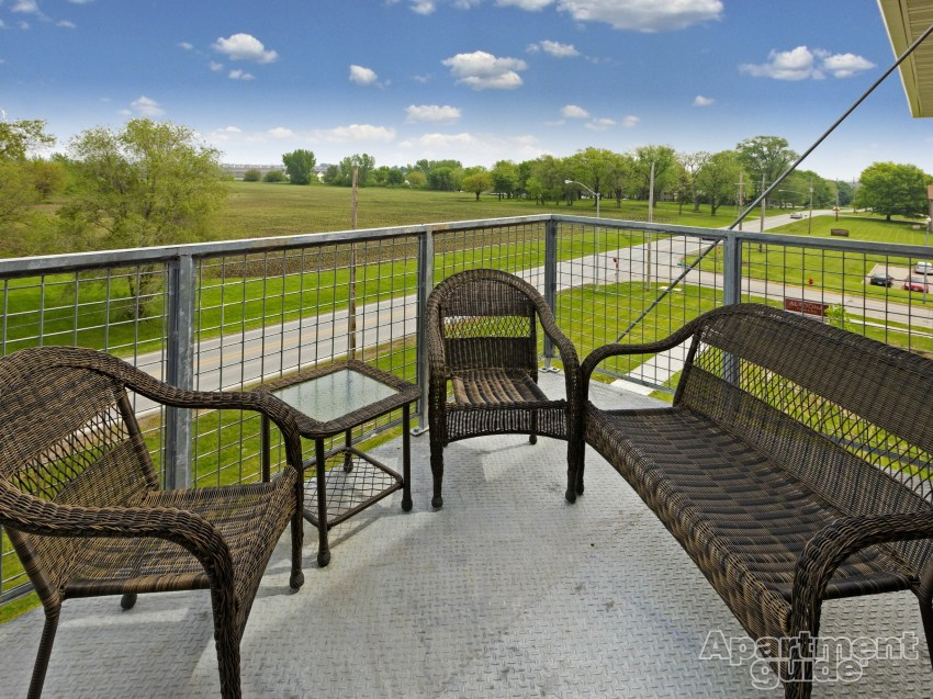 Amenities Altoona Towers Apartments for Rent in Altoona, IA