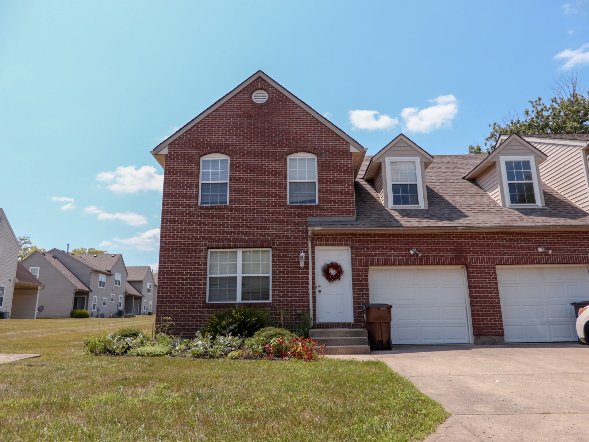 3 Bedroom Town House for Rent Oxford 1 Applewood