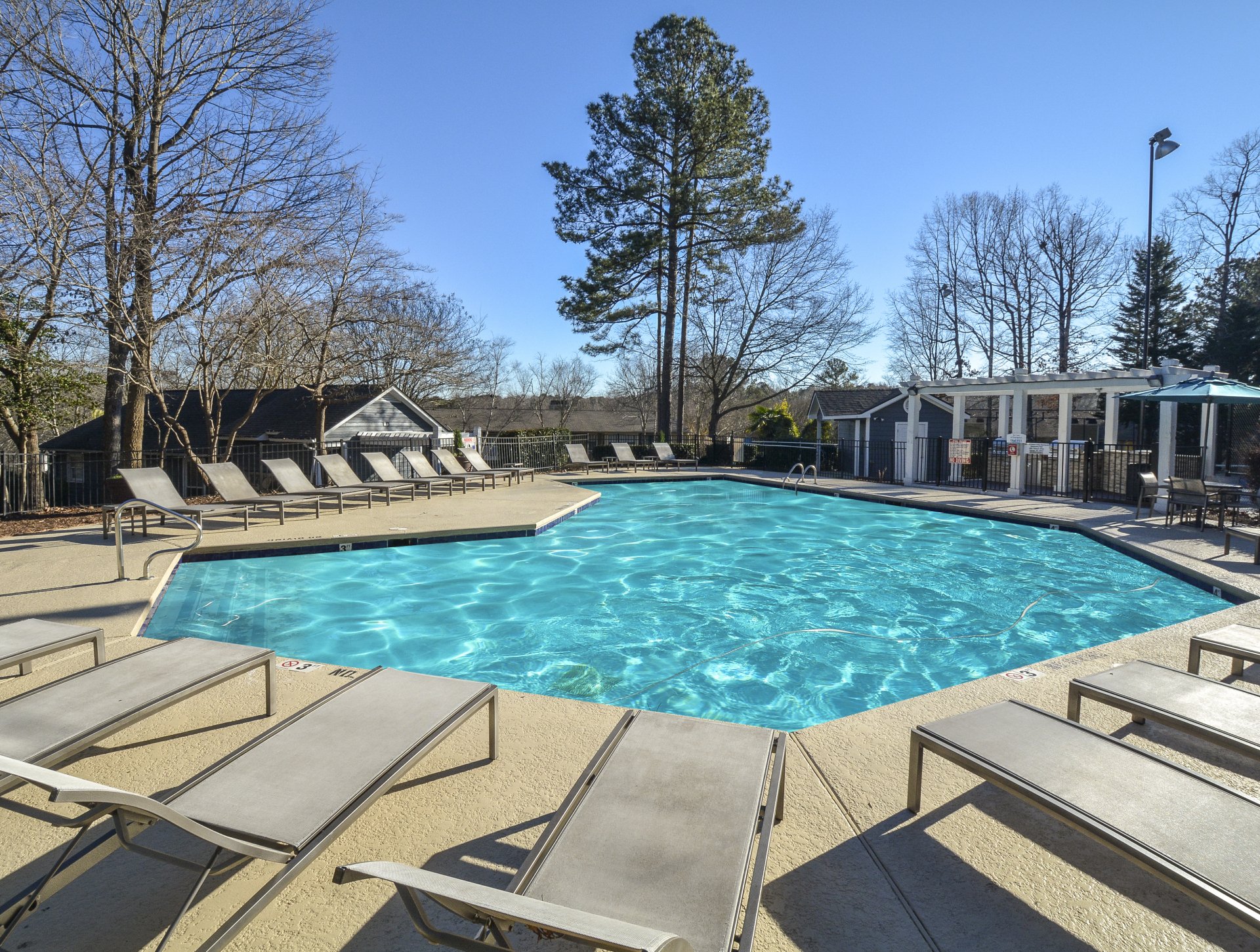 Atria at Crabtree Valley Apartments in Raleigh, NC