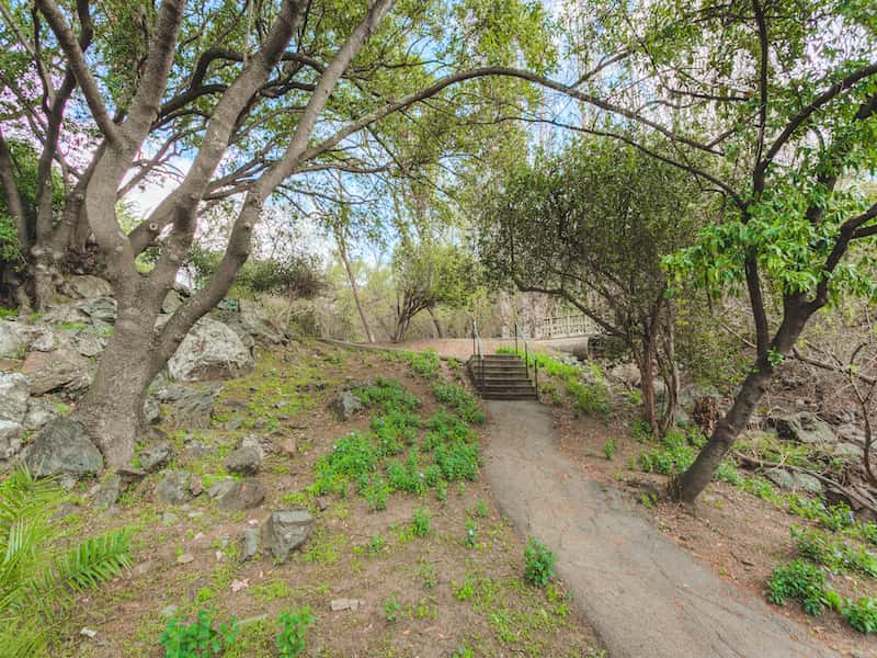 Oak Hills Apartment's Photo Gallery