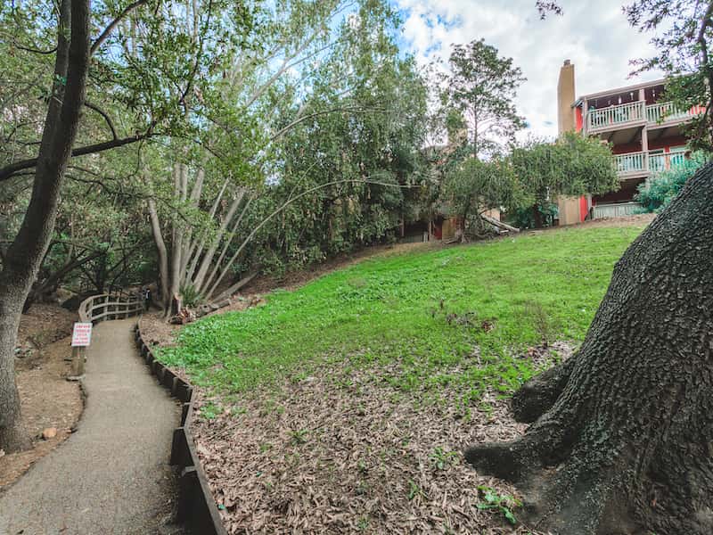 Oak Hills Apartment's Photo Gallery