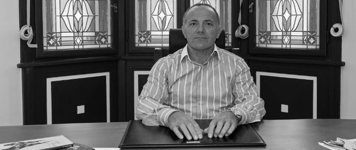una foto in bianco e nero di Fabio Sambaldi