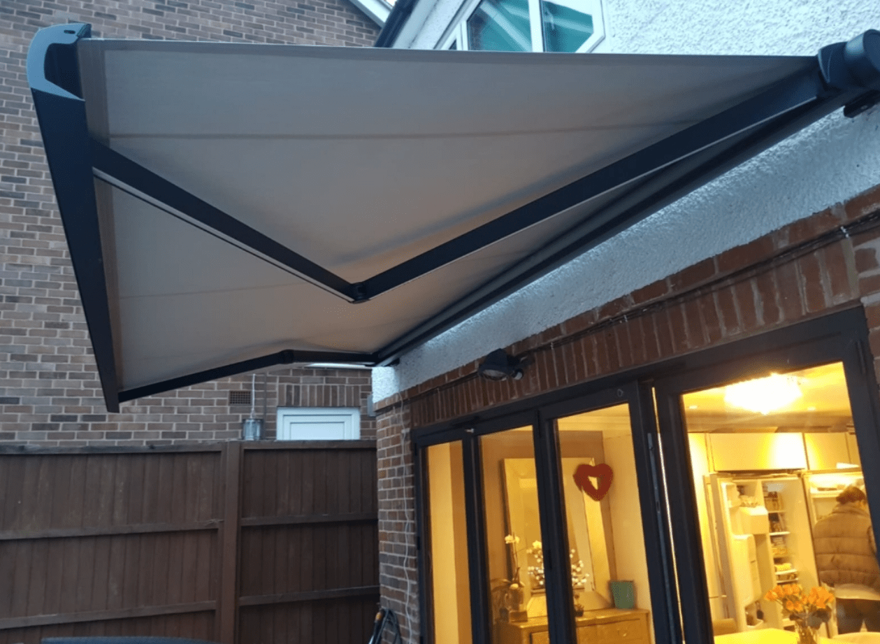 Retractable Awnings Swindon
