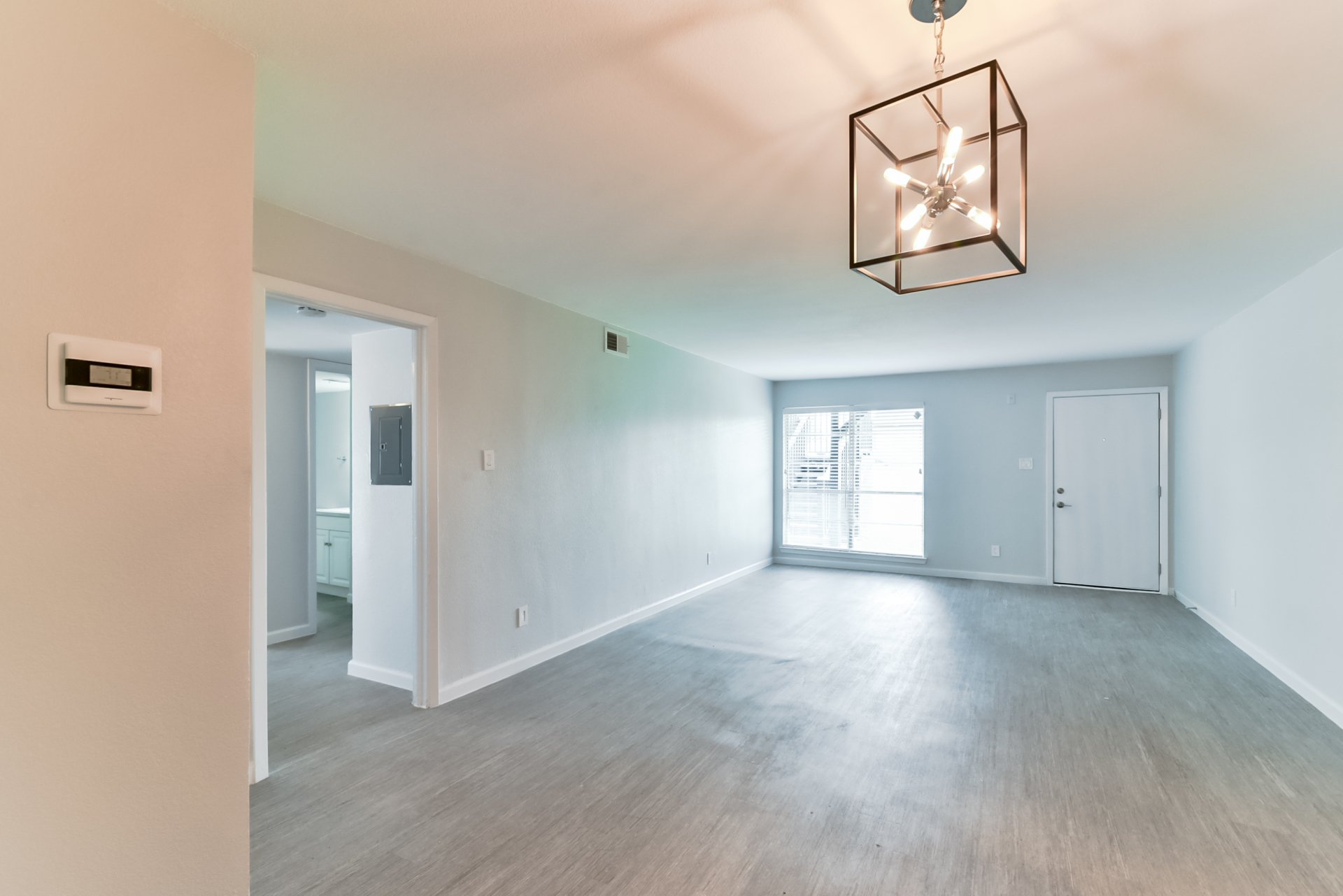 The Sun Ridge Apartments