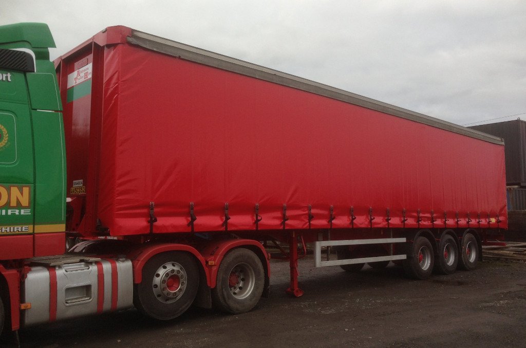 curtainsider trailer hire at Atkinson Trailer Hire Ltd.