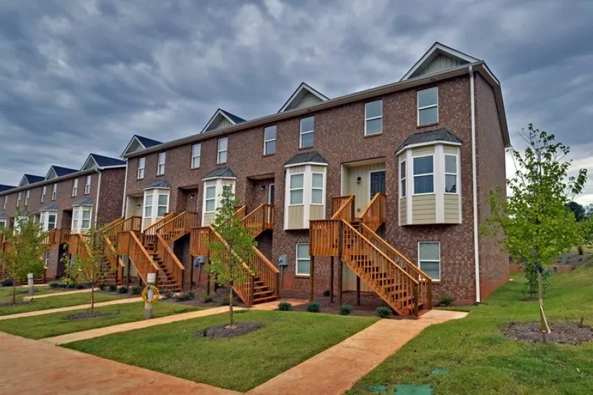 Realtor in Athens, GA Carriage House Realty