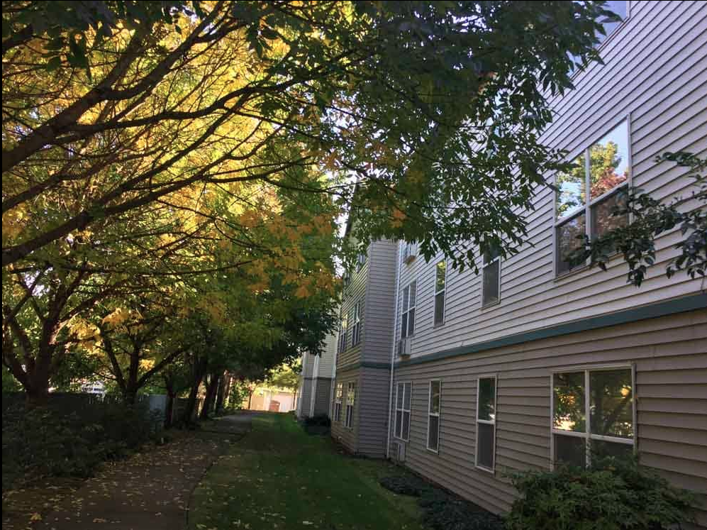 Pinehurst Management Brentwood Oaks Apartments