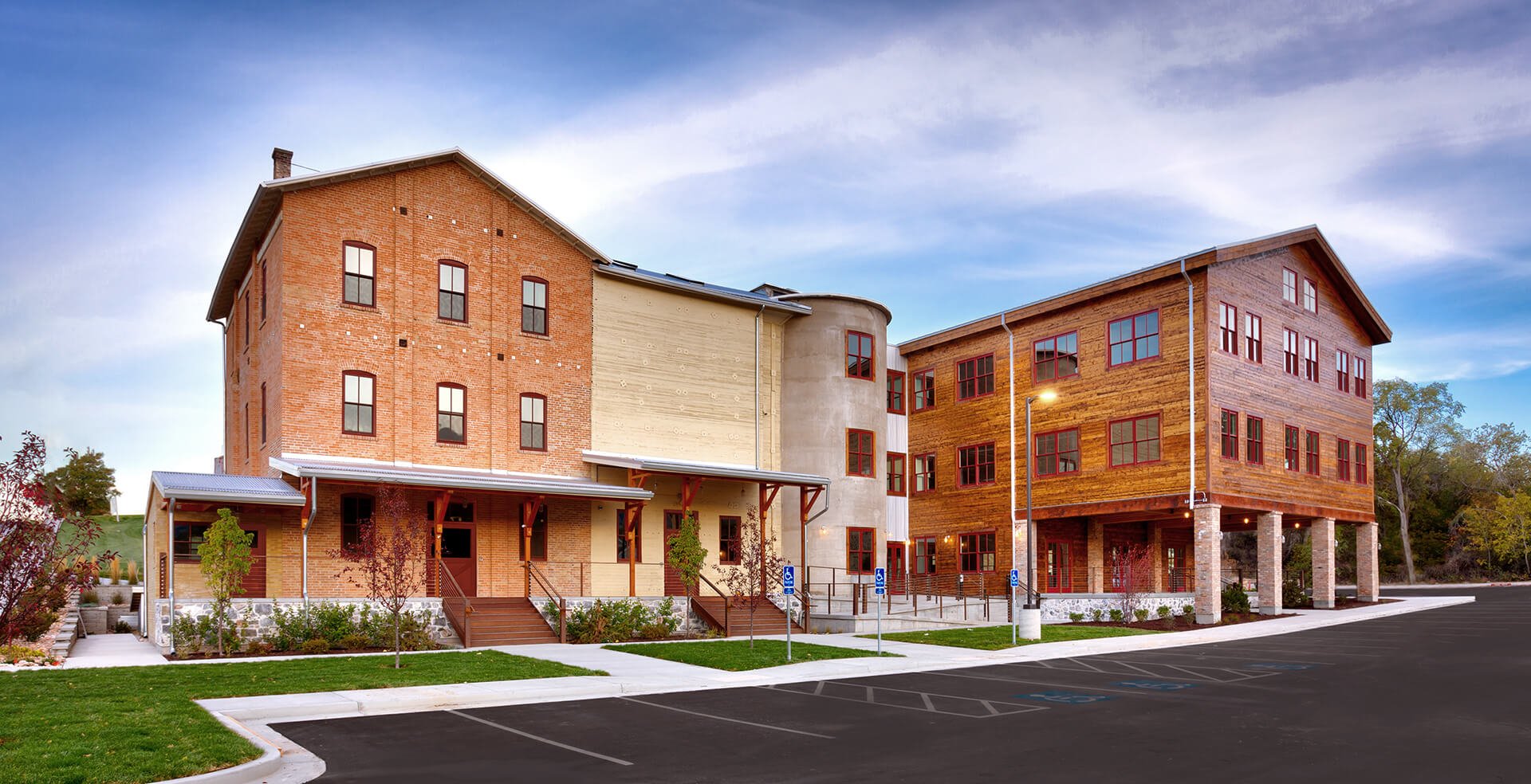 Harper & Company, Inc. Utah Custom Home Builder