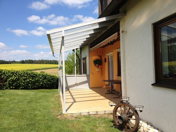Terrassenüberdachungen aus Metall bieten einige Vorteile