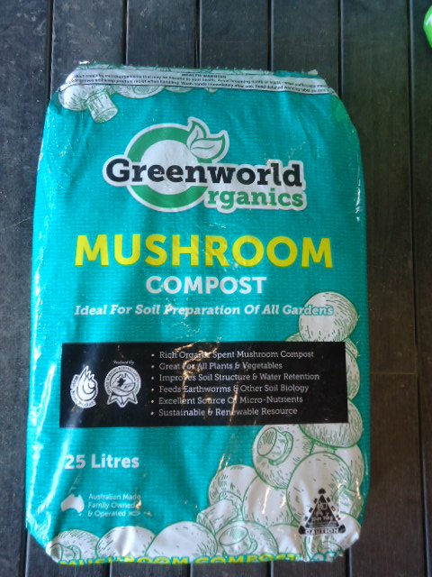 compost fertiliser mix