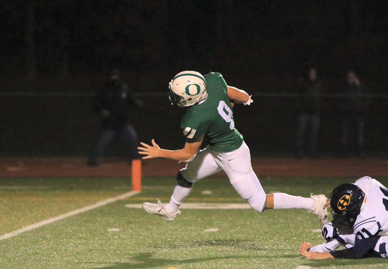 Olivet beats Hillsdale 2017 to advance to district semifinal