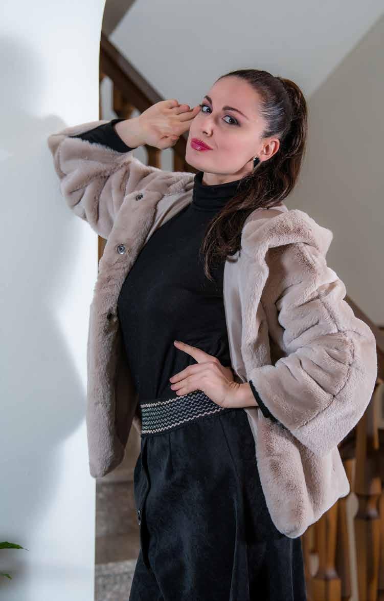Vestiti eleganti per donne alla moda Olgiate Olona VA Aertre