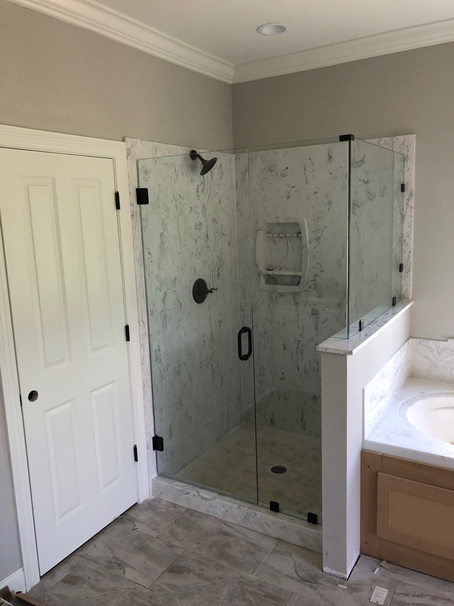 repair auto glass Baker, Louisiana Baker Glass Wks, Inc.