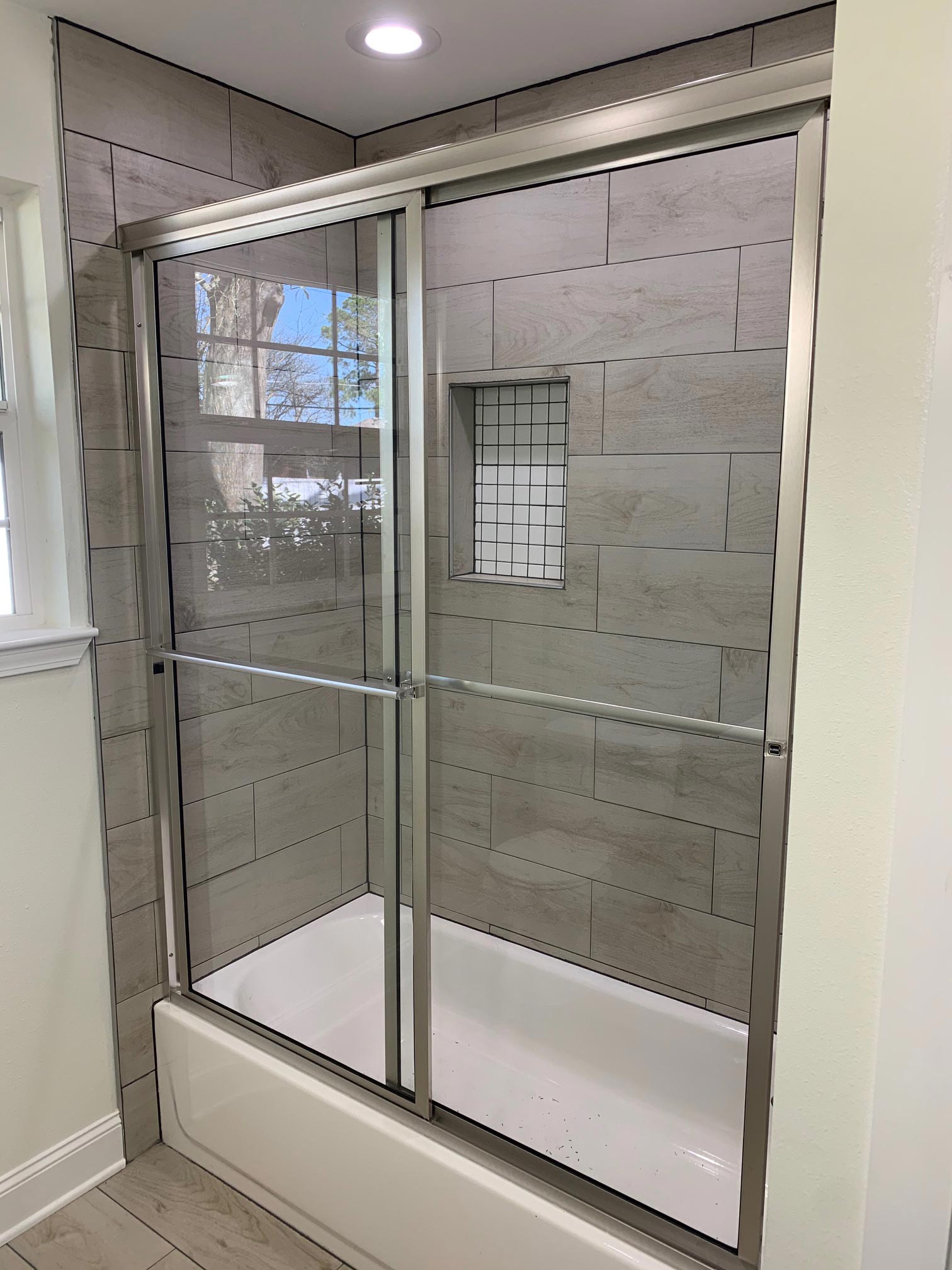 repair auto glass Baker, Louisiana Baker Glass Wks, Inc.