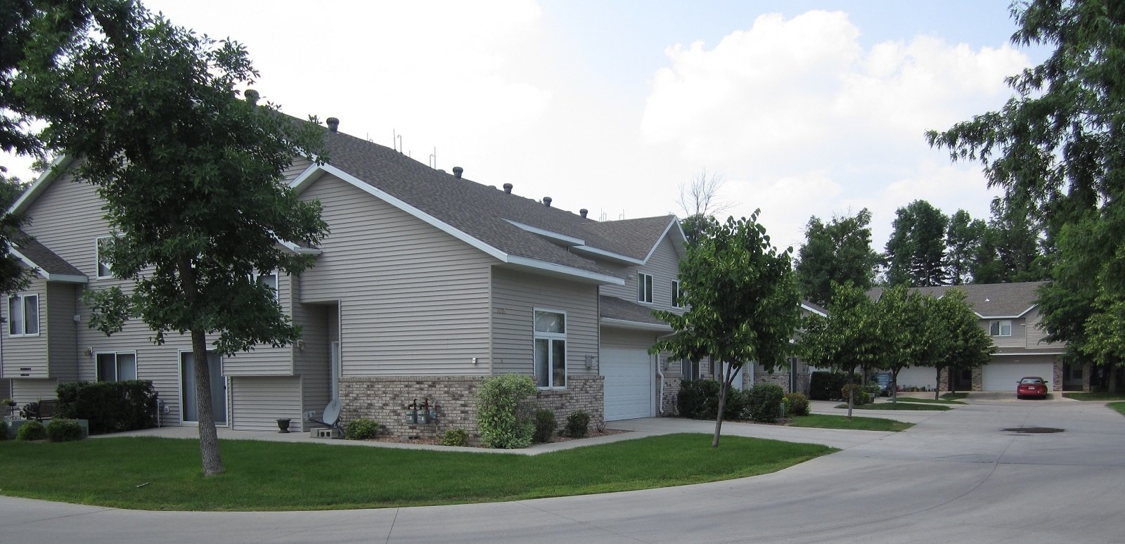 Mistwood Candle Park Properties