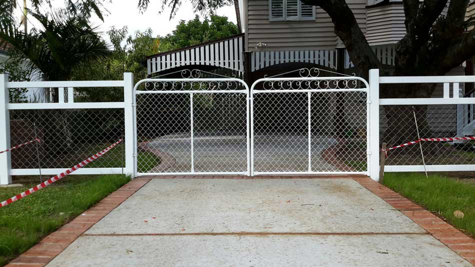 diy fence kit image