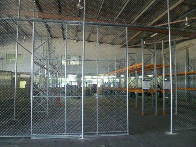 metal sliding gate