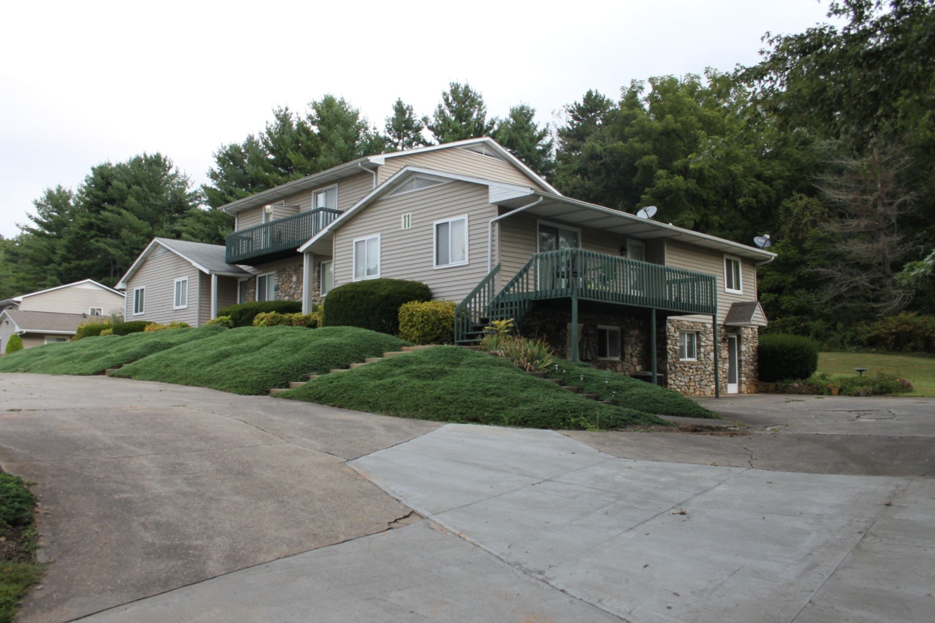 Woodstone Broadway Properties of North Carolina, LLC