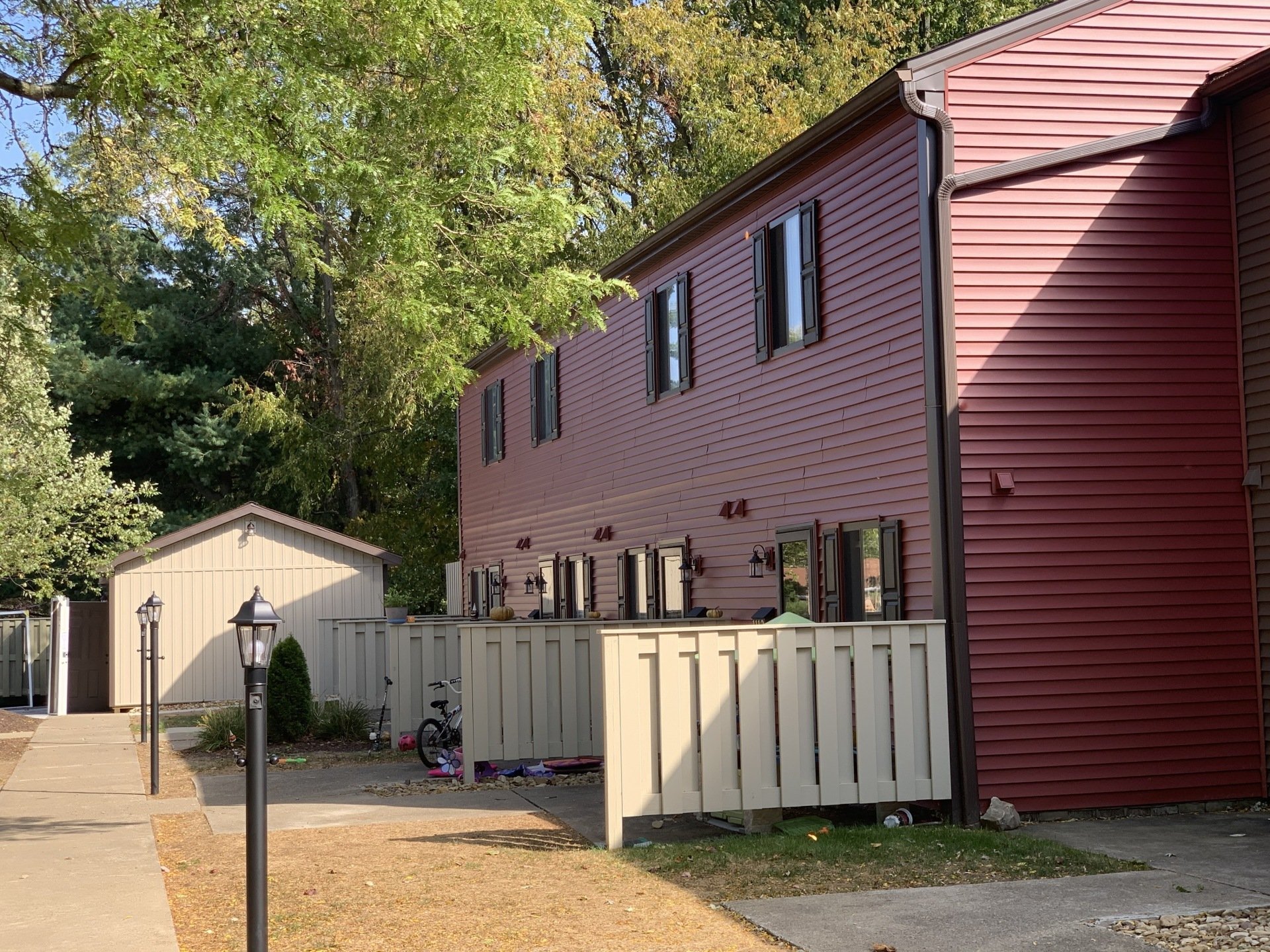 Highfield Crossing Apartments and Townhomes for Rent