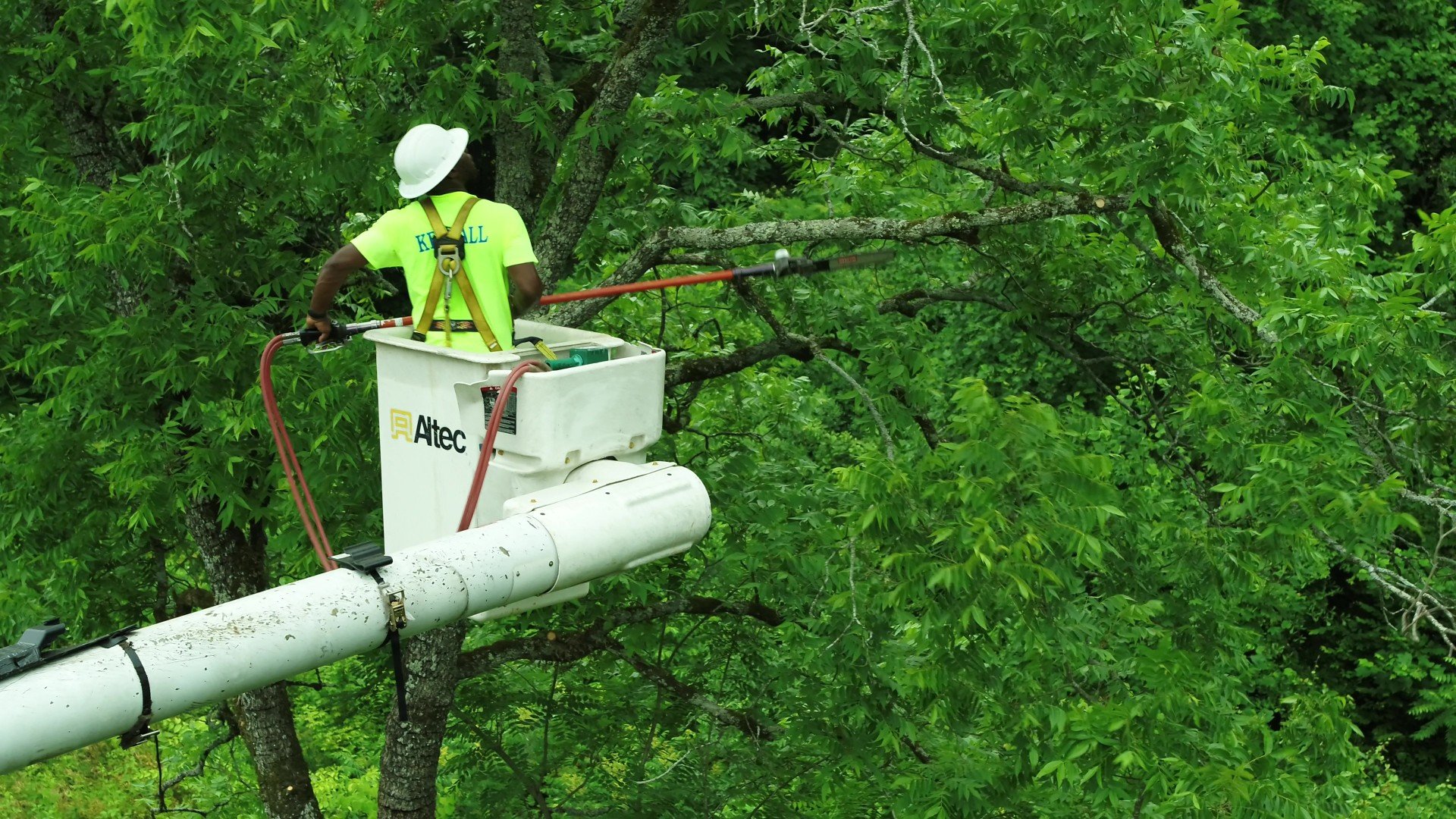 Gallatin selects Kendall Vegetation Services for RightofWay