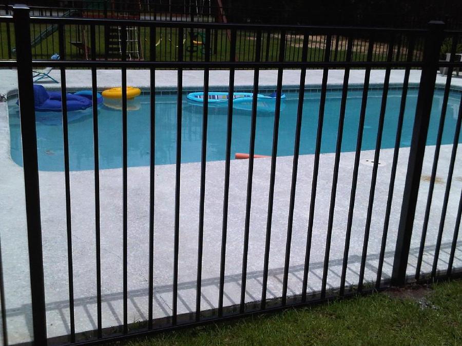 Fence Company Savannah, GA Garden Fences & Privacy Fences