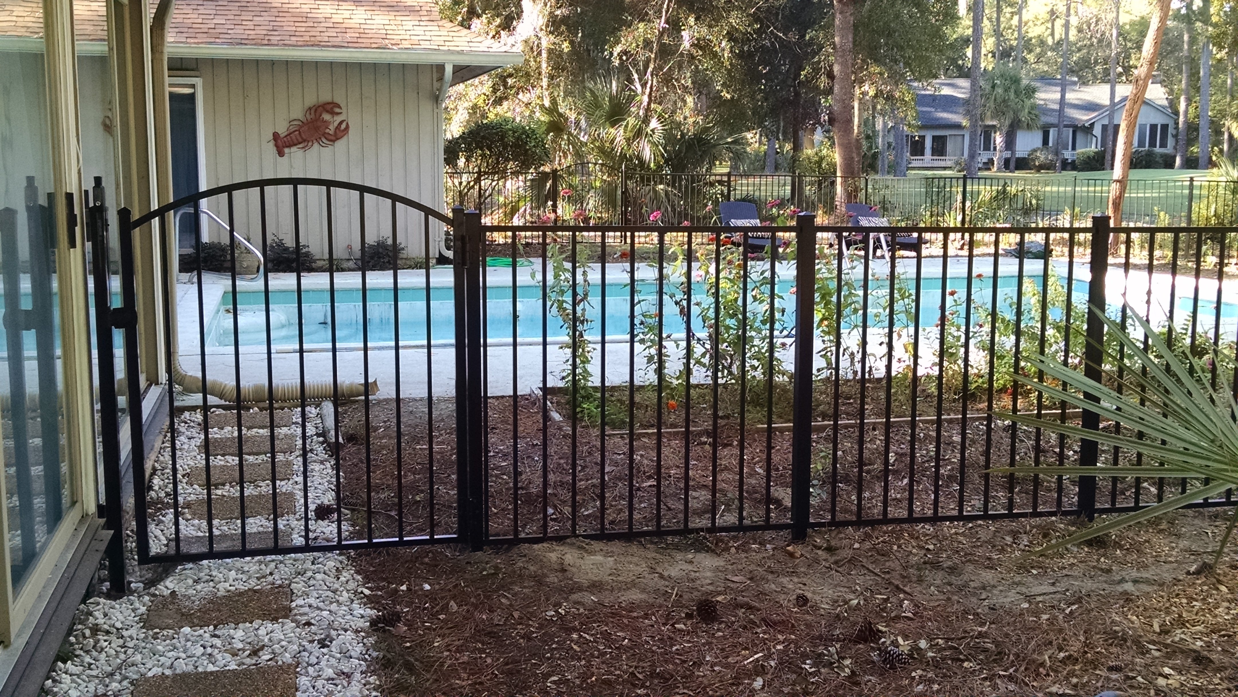 Fence Company Savannah, GA Garden Fences & Privacy Fences