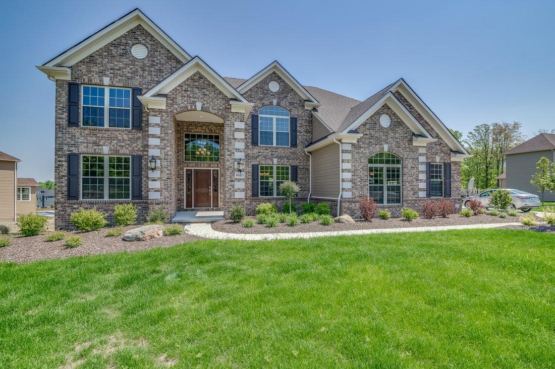 Parkview Homes Gallery of Homes View Exteriors and Interiors of Our