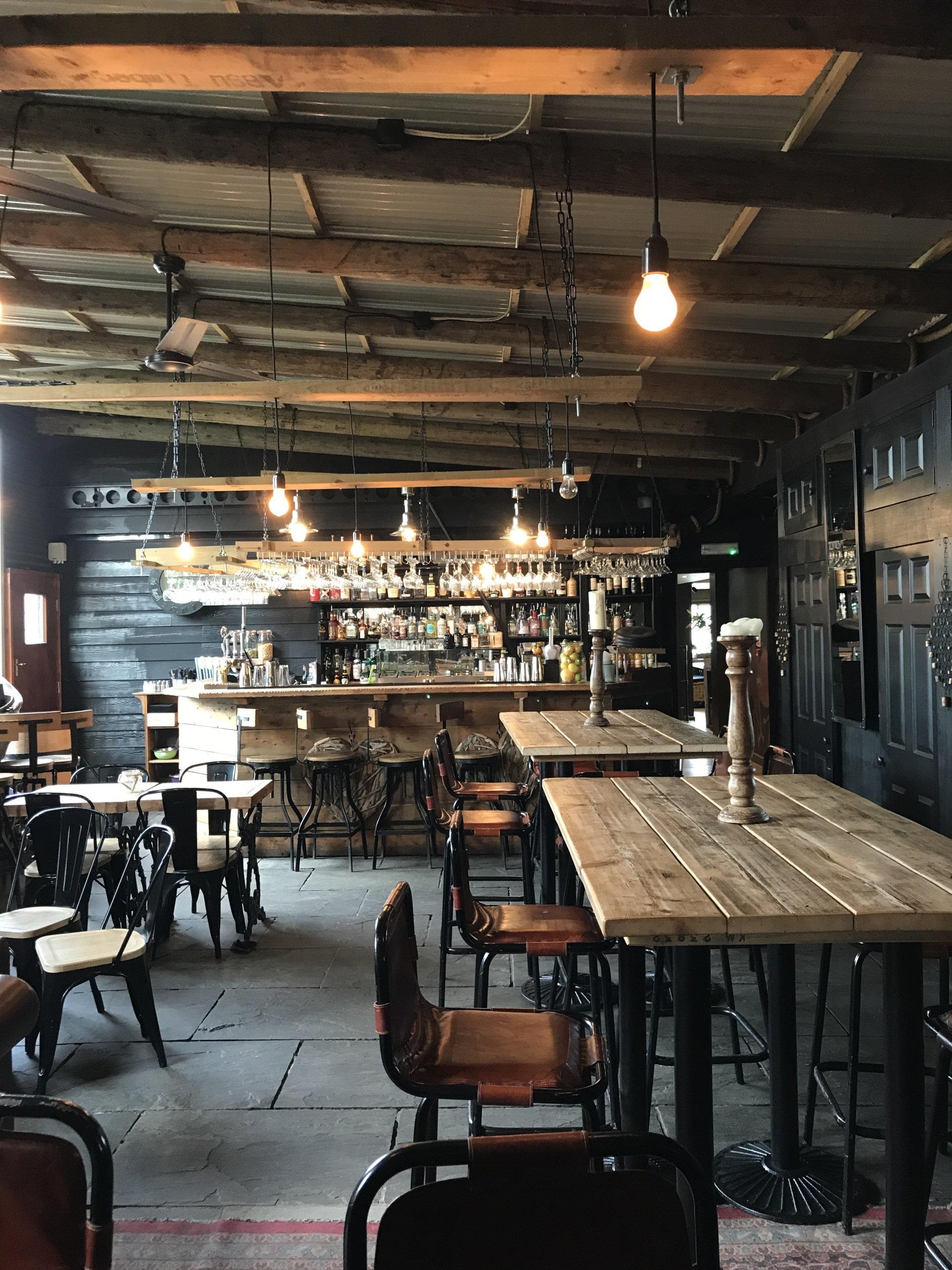 GOGOS Waterfront Cocktail Bar & Restaurant, Windsor Harbour, Berkshire