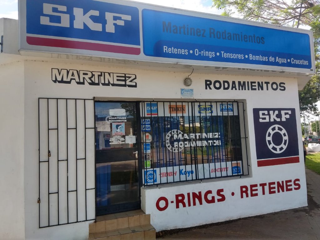 Martínez Rodamientos vista frontal de local comercial