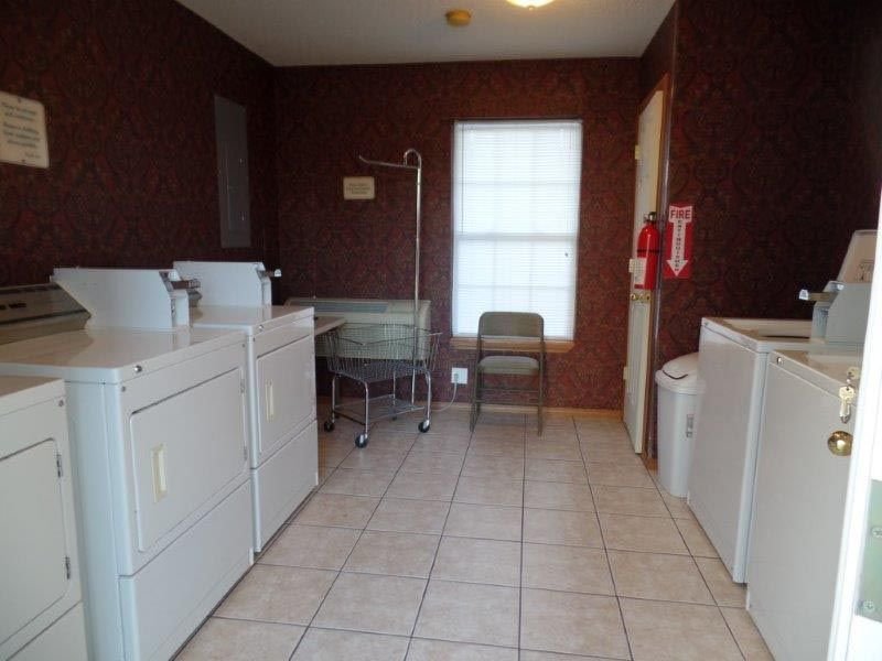 Extended Stay Near Me Sanibel Executive Suites Joplin