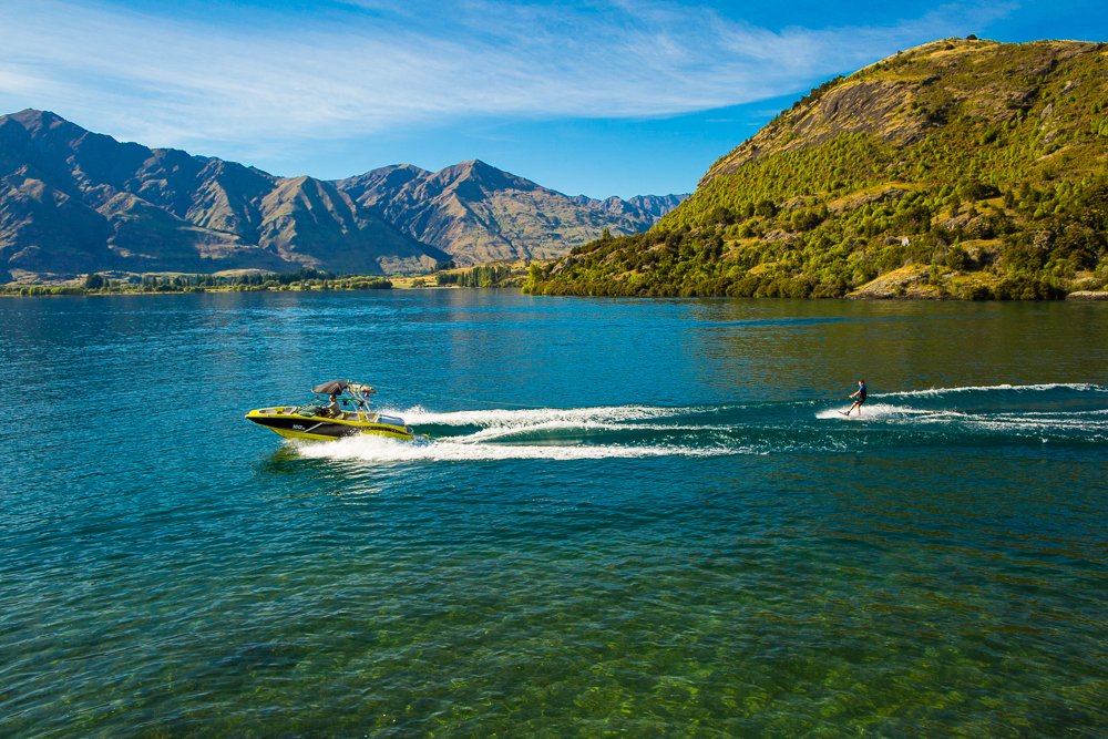 The beauty of boating on Lake Wanaka