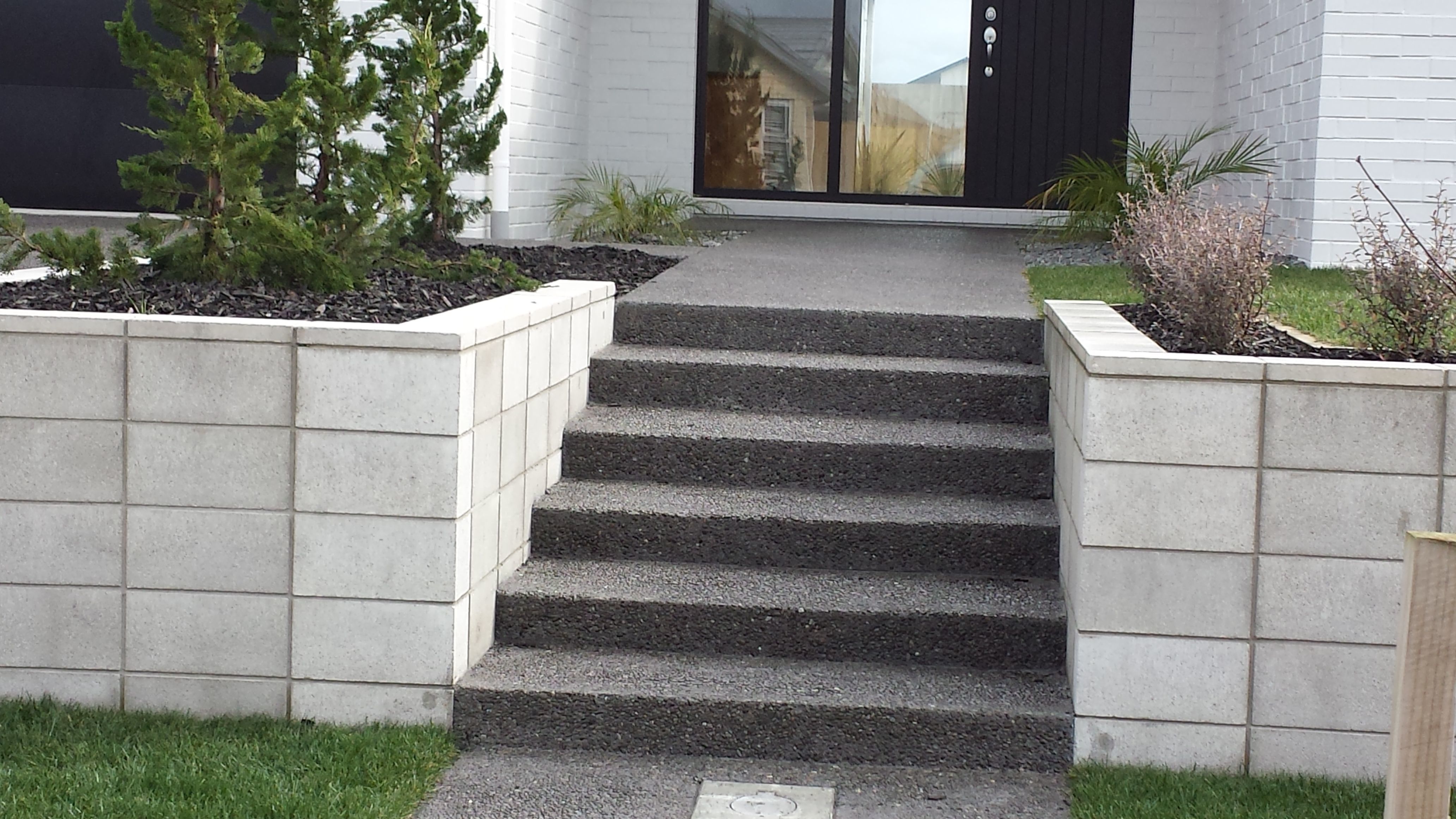 Concrete Hamilton, Exposed Aggregate Concrete Pavers