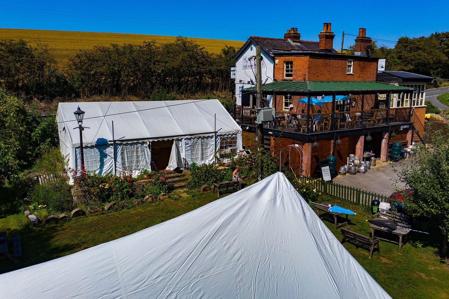 The Flowing Spring Pub, Playhatch, Oxfordshire RG4 9RB