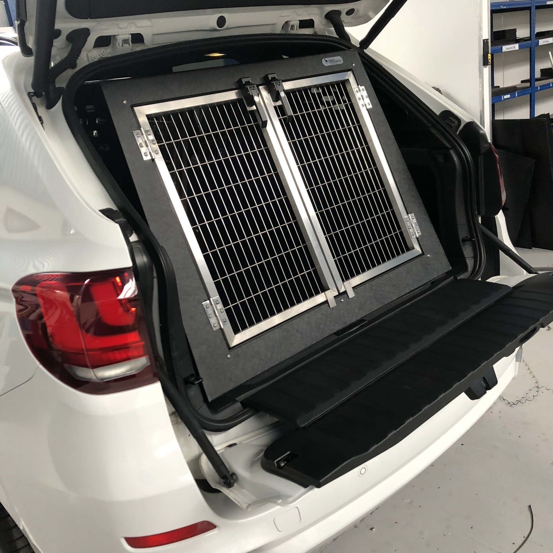 Animal Transit Boxes Dog Car CagesDog Travel BoxDog Boxes