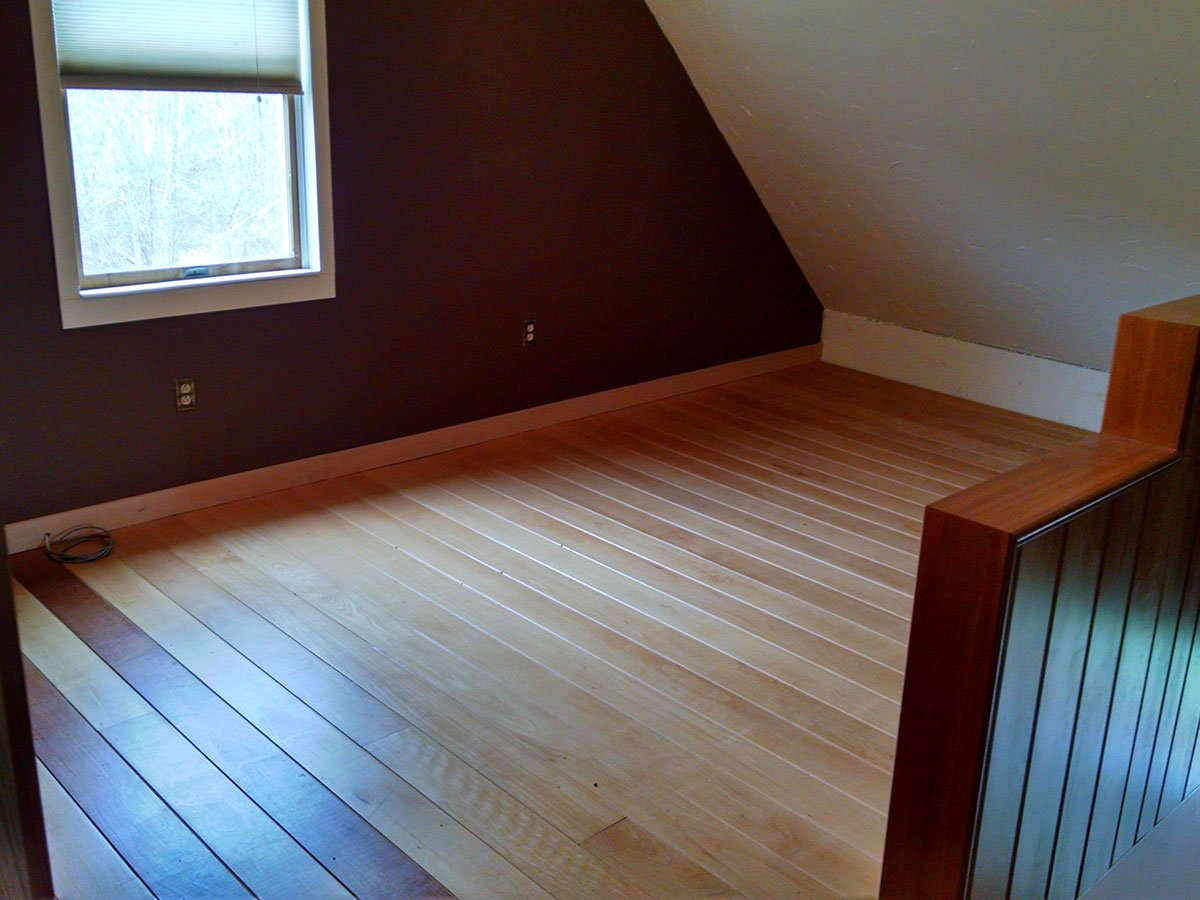 Custom Screen Doors, Shutters & Wood Floors Western Maine Screen Doors