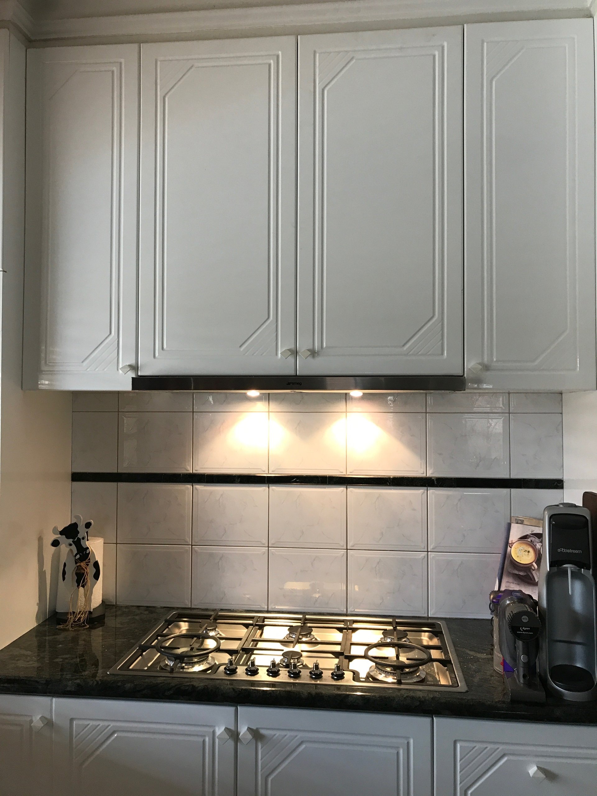bowl sink and cabinet