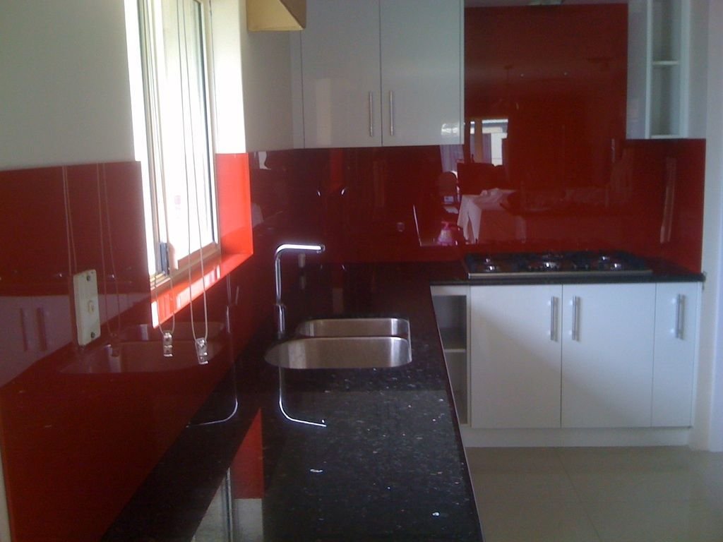 Kitchen Splashback and Glass Splashback Installations in Midland, WA