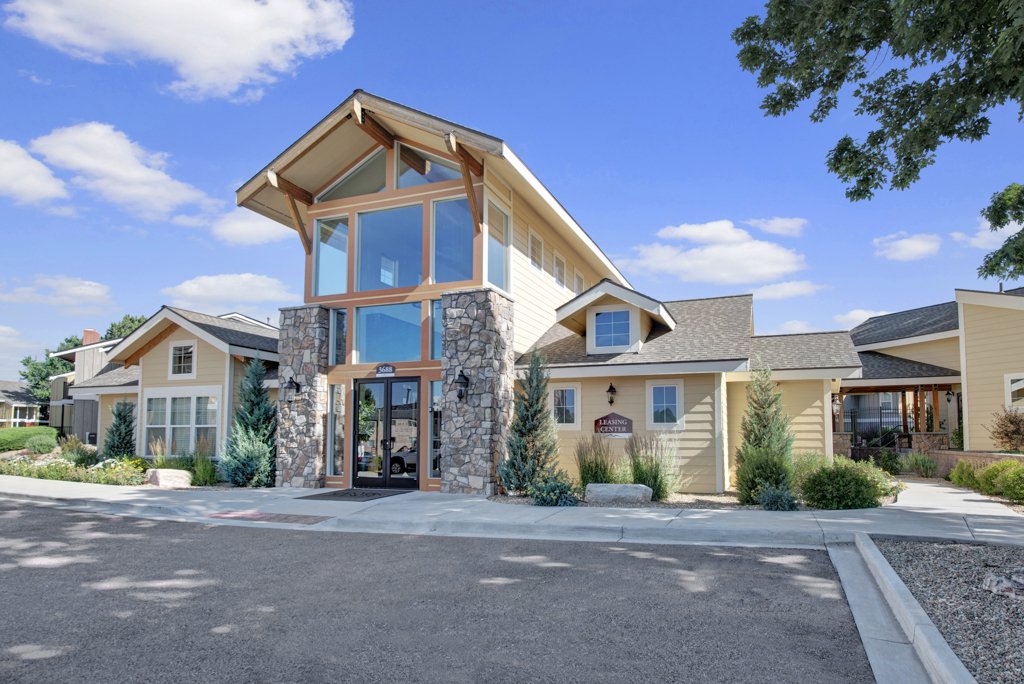 Colorado Springs Luxury Apartments for Rent One & Two Bedrooms