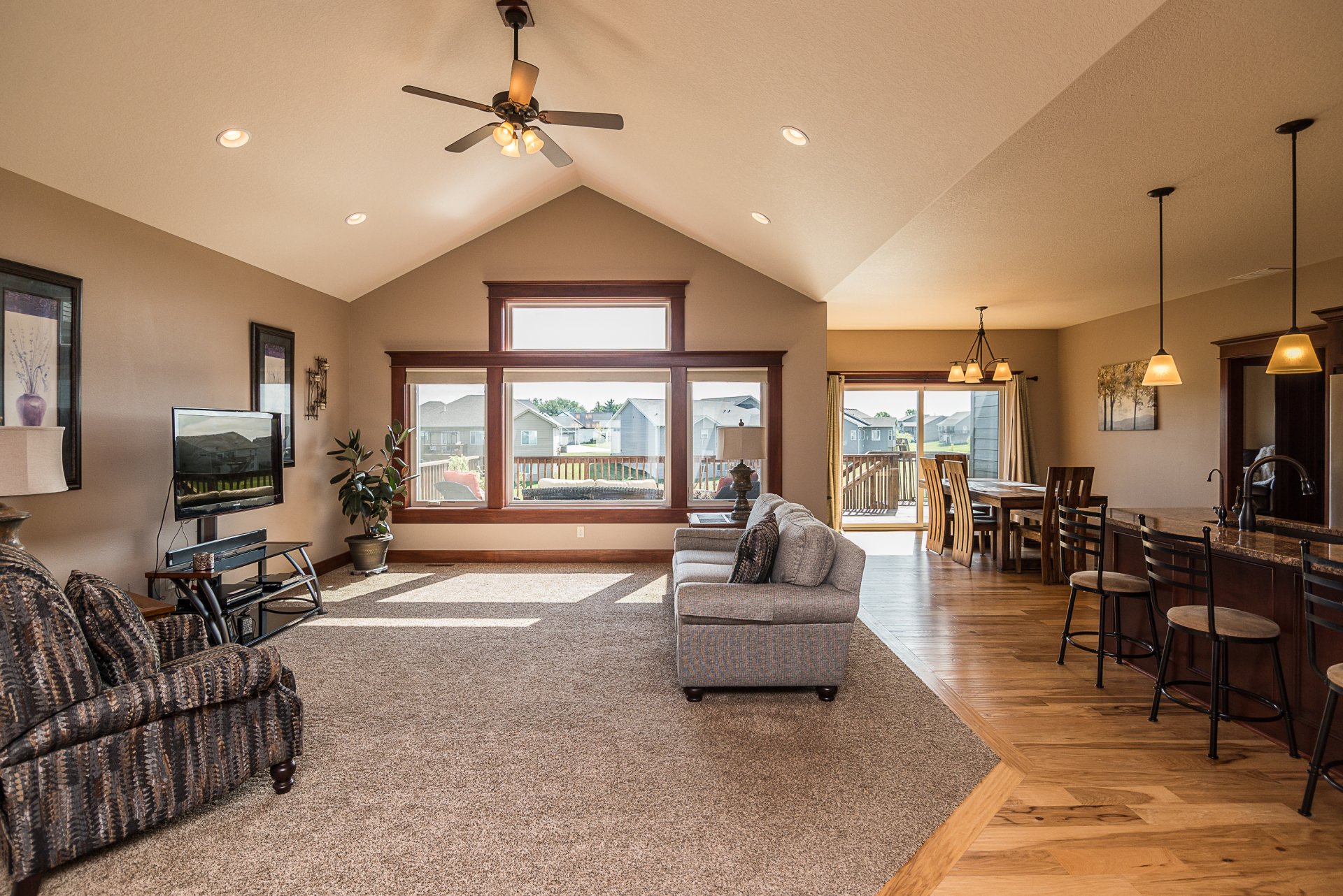 SOLD 1104 Ridgetop Drive, Huxley, IA 50124