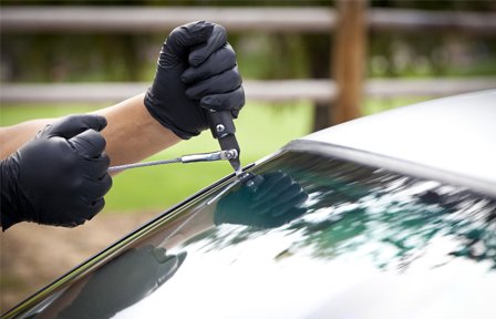 Car windshield replacement | Elite Mobile Windscreens Ltd