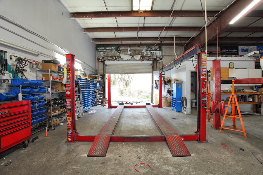 Pickup Truck Parts Sarasota, FL Hitch House