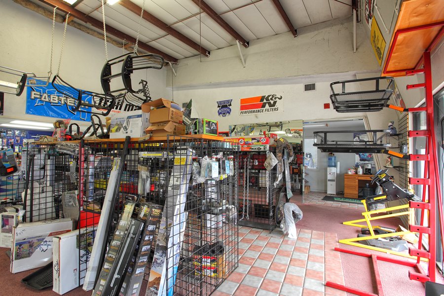 Pickup Truck Parts Sarasota, FL Hitch House