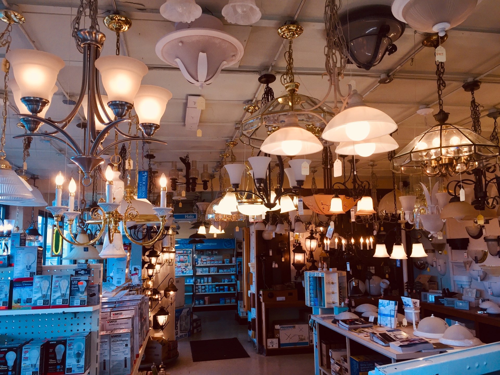 Electrical Supplies Heinke's Electrical & Lighting Eugene, OR