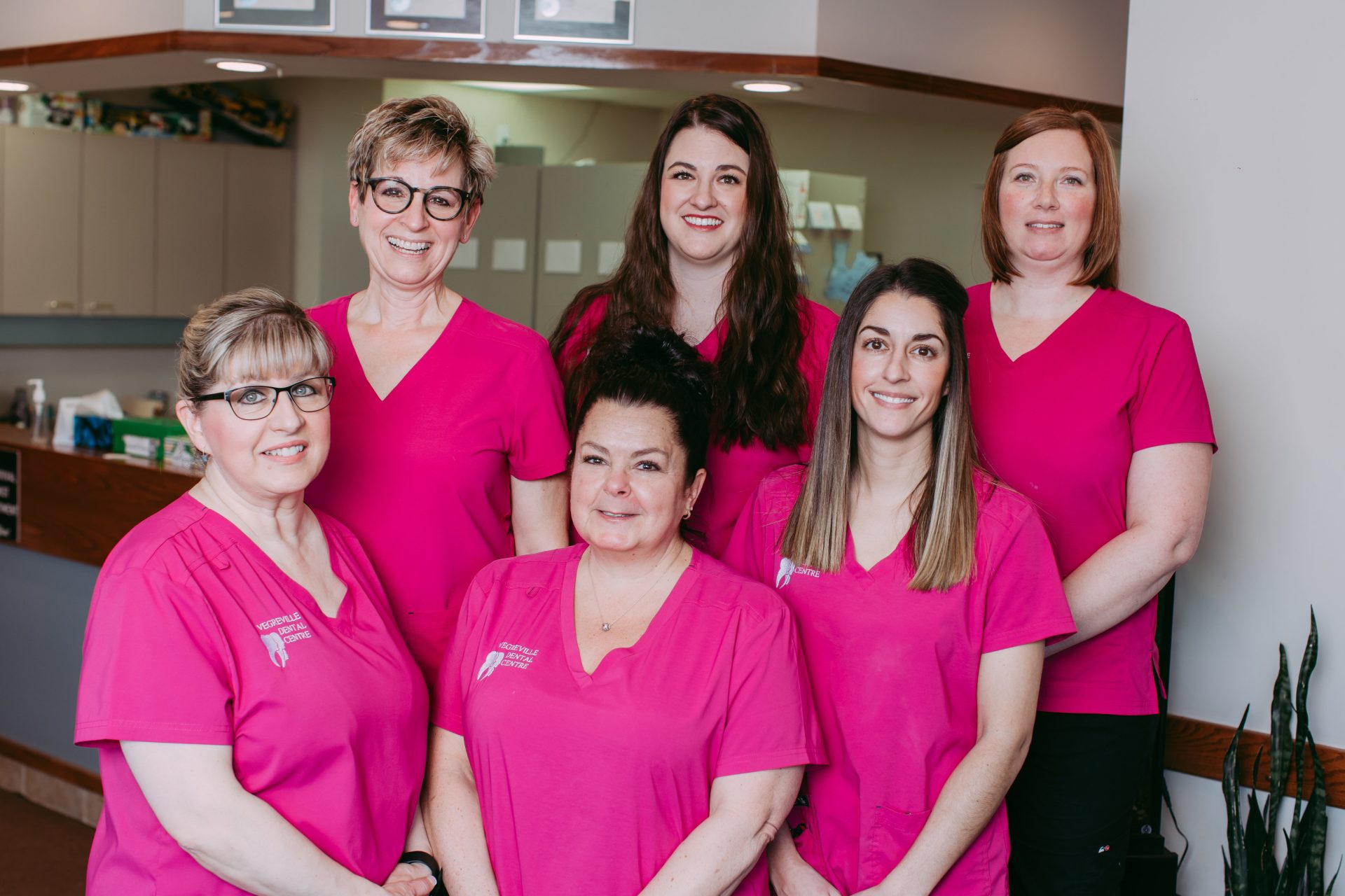 Meet Our Dentists & Dental Team Photos of Our Team & Our Clinic