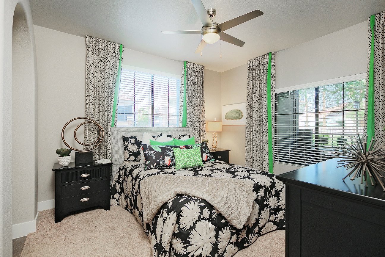 Enclave at Arrowhead Apartments in Peoria, AZ