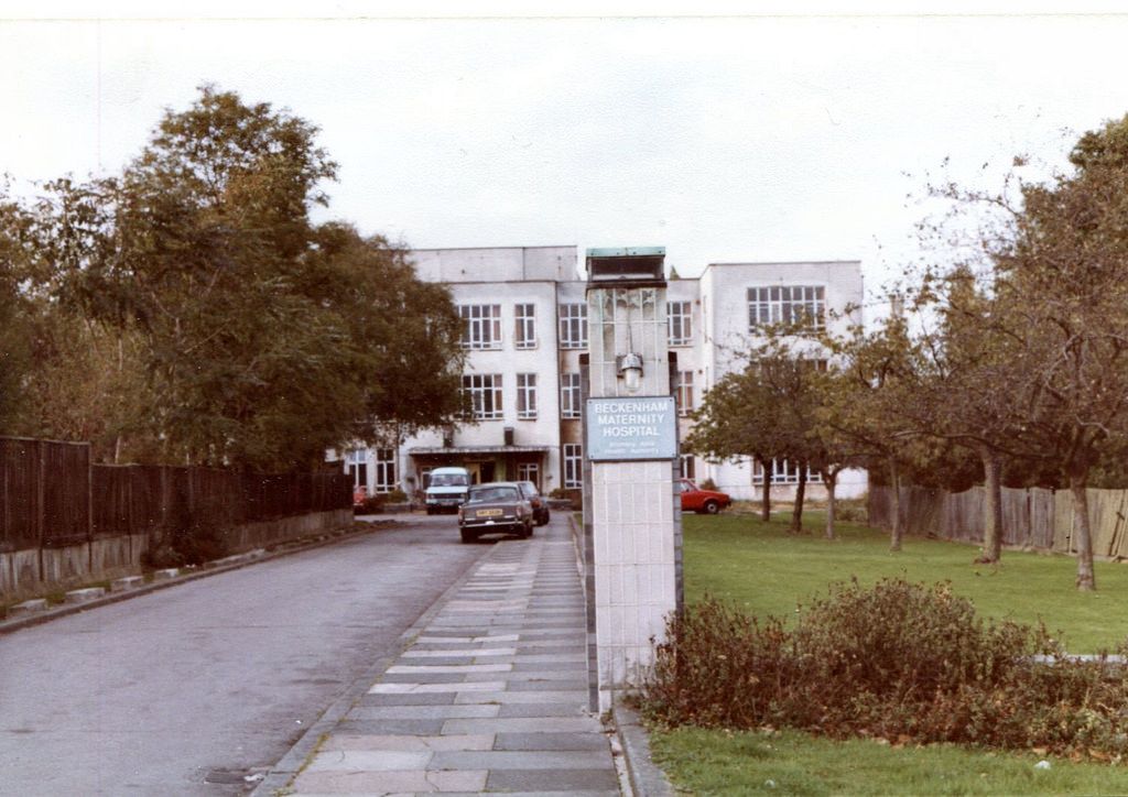 Stone Park Maternity Hospital, Beckenham, History, Local