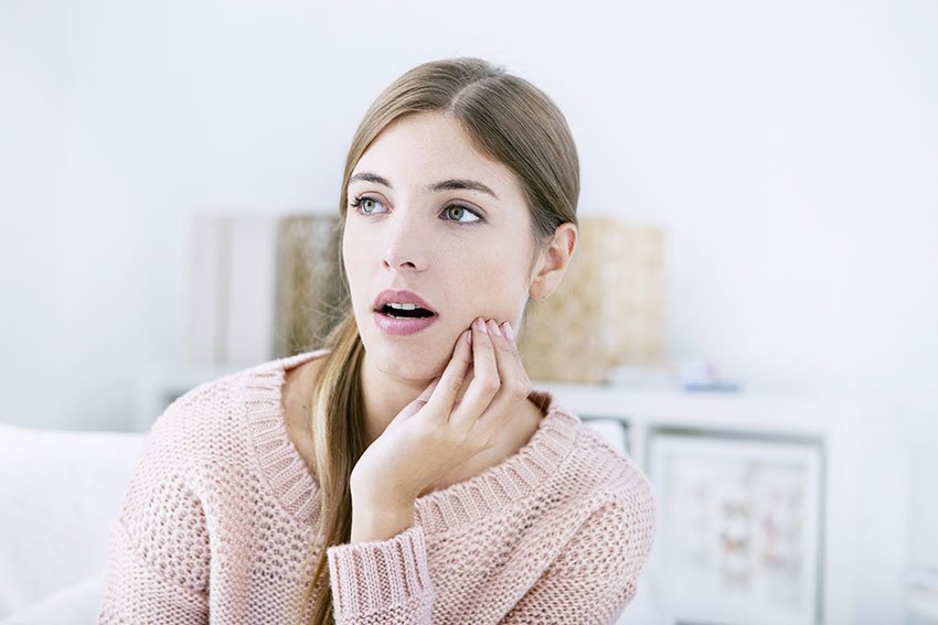 6 Possible Causes of Jaw Pain