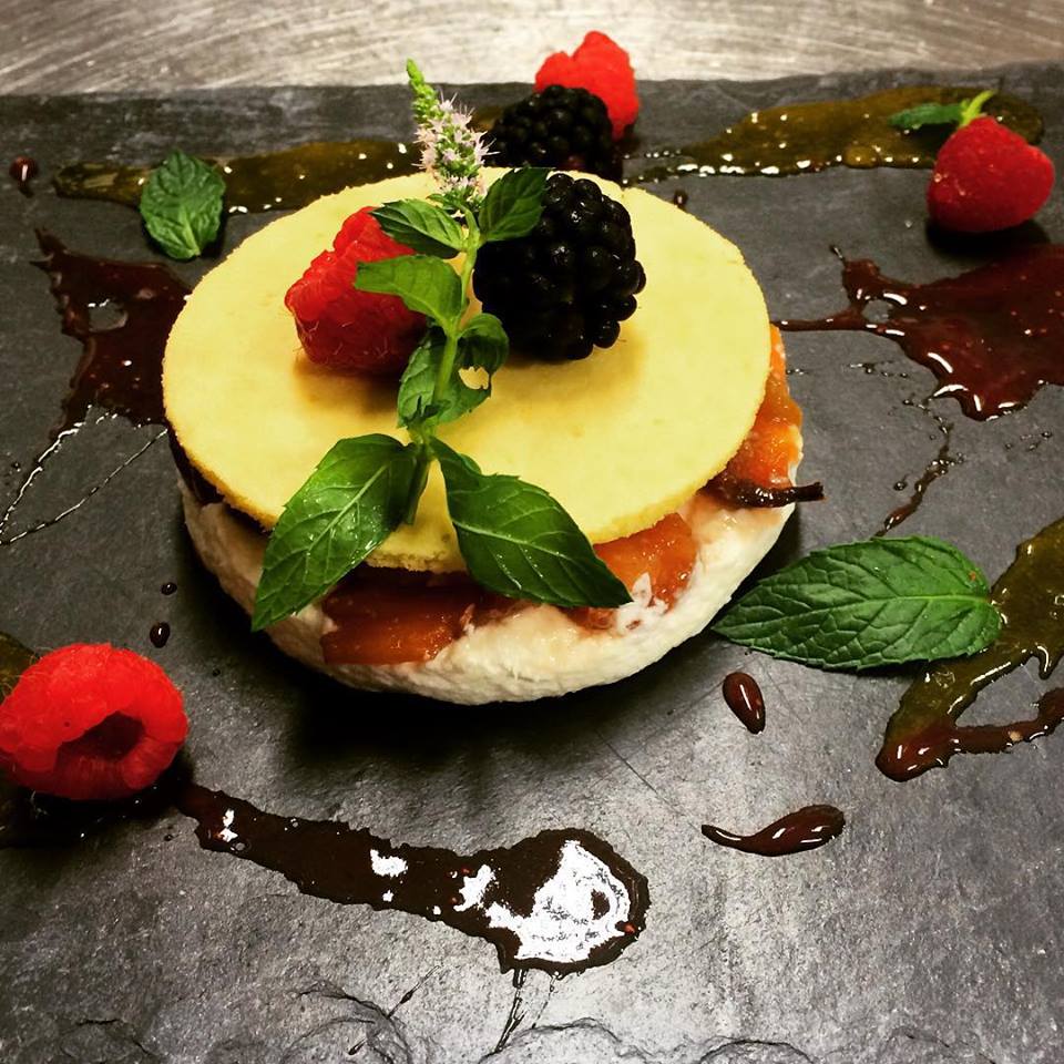 Blinis con frutti di bosco