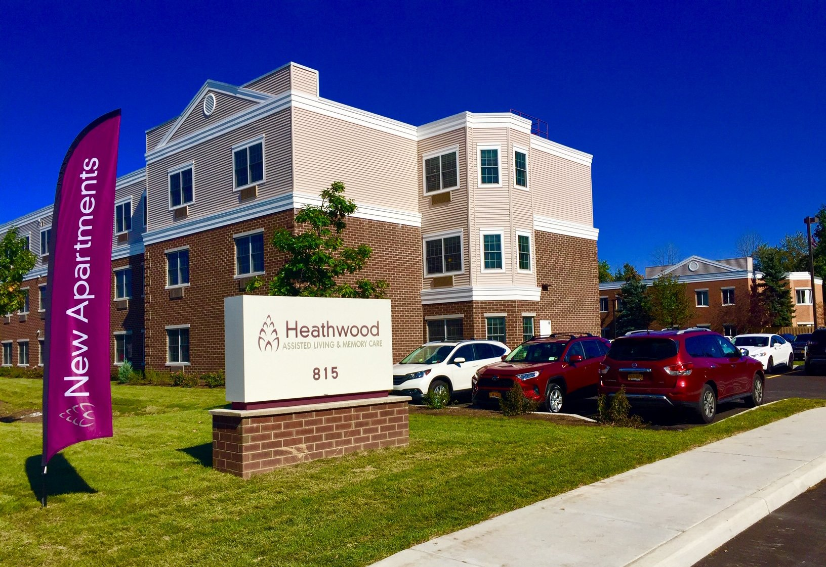 Assisted Living Apartments at Heathwood in Williamsville, NY